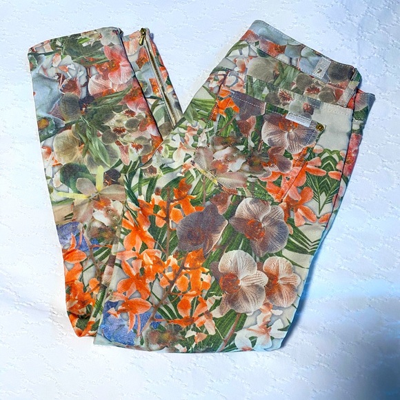 7 for all mankind  skinny crop with zipper detail - Picture 1 of 9